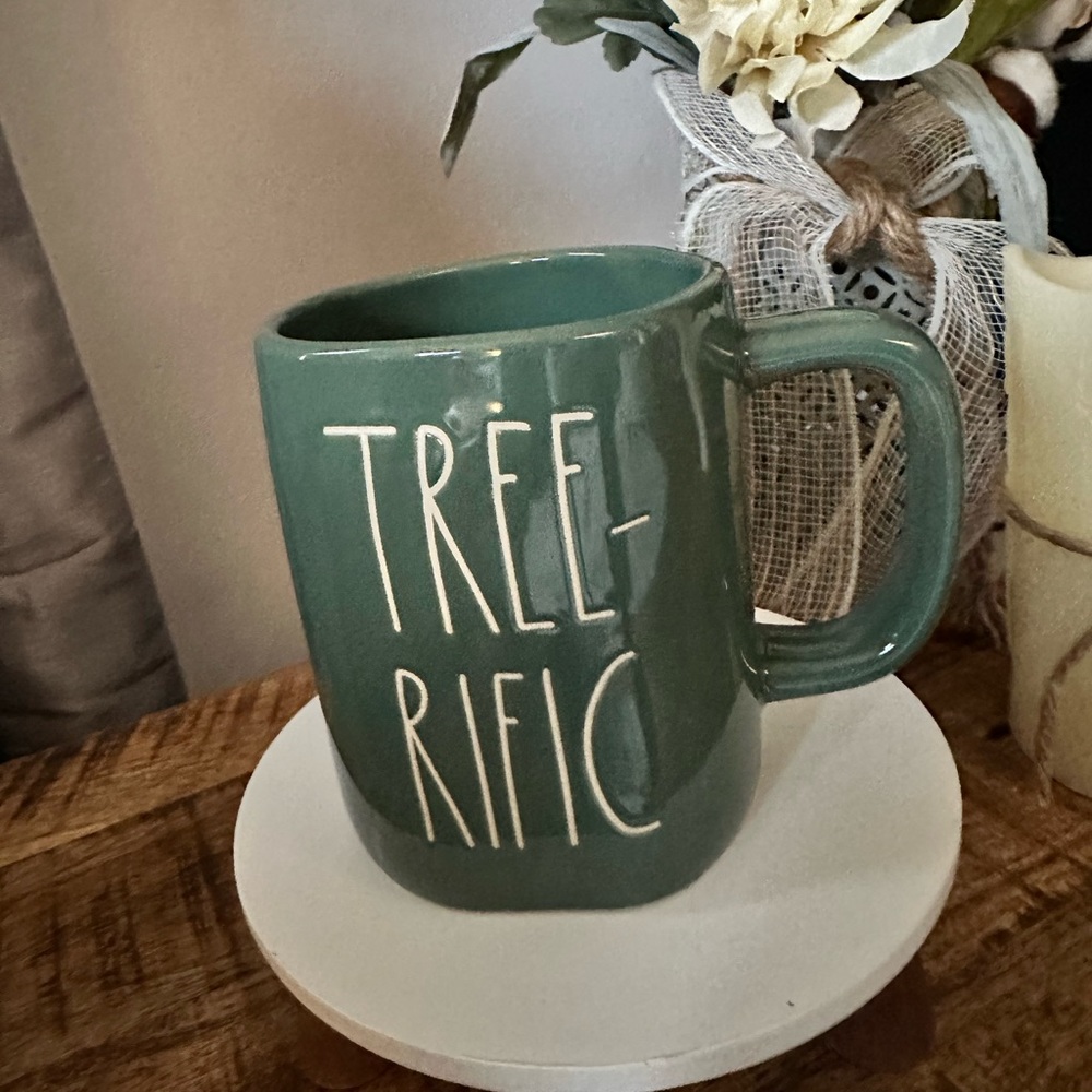 Rae Dunn “Tree-rific” coffee mug